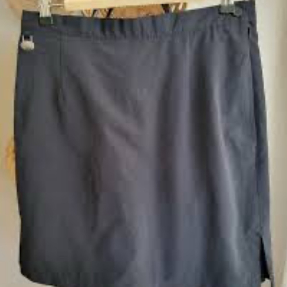 Liz Golf Coolmax Skort Pocket Side Vent Hem Black